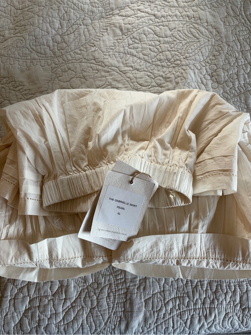 Gabrielle Skirt Pearl NWT size XL